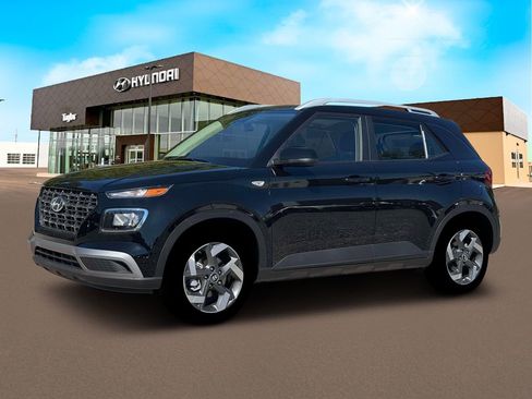 New 2026 Hyundai Venue SEL FWD image 2
