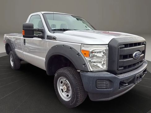 Used 2016 Ford F350 XL image 3