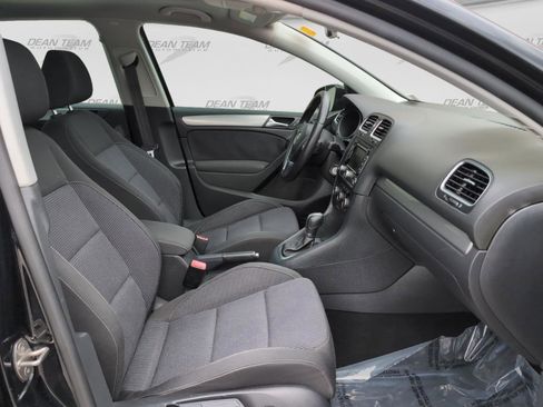 Used 2013 Volkswagen Golf TDI FWD image 16