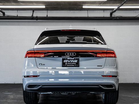 Used 2023 Audi Q8 Premium Plus w/ Premium Plus Package AWD/4WD image 4