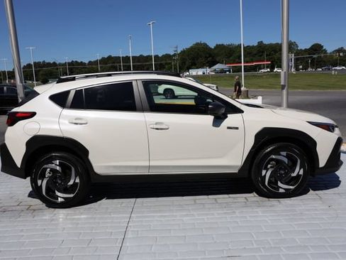 Certified 2026 Subaru Crosstrek 2.5i Limited w/ Crosstrek Mirror Package AWD/4WD image 6