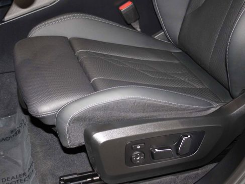 Certified 2025 BMW X3 xDrive30i image 15