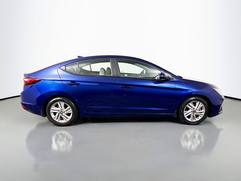 Used 2020 Hyundai Elantra SEL image 11