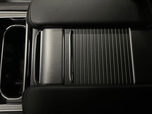New 2026 Jeep Grand Wagoneer Limited AWD/4WD image 21