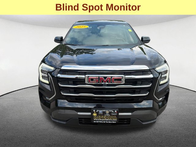 Used 2025 GMC Terrain Elevation AWD/4WD image 4