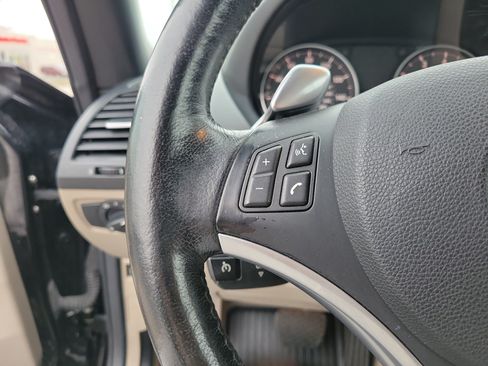 Used 2009 BMW 128i Convertible RWD image 17