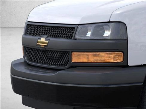 New 2025 Chevrolet Express 2500 w/ Driver Convenience Package image 13