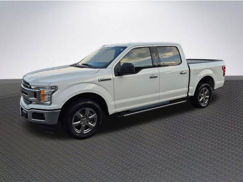 Used 2020 Ford F150 XLT w/ Equipment Group 301A Mid RWD image 2