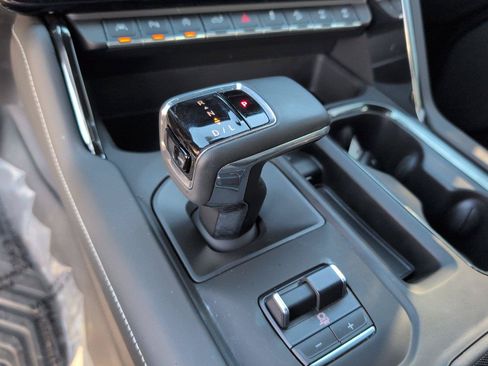Used 2024 GMC Sierra 1500 AT4X w/ AT4X AEV Edition AWD/4WD image 21
