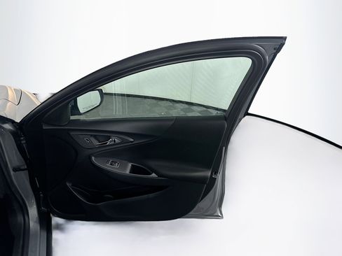 Used 2024 Chevrolet Malibu LT image 33