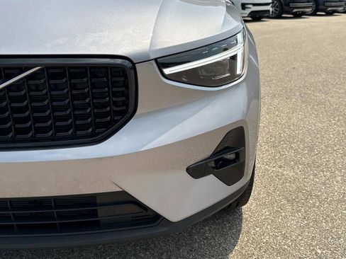 Used 2026 Volvo XC40 B5 Plus w/ Protection Package Premier image 10