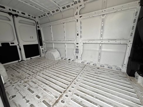 Used 2024 RAM ProMaster 2500 w/ Convenience Group FWD image 22