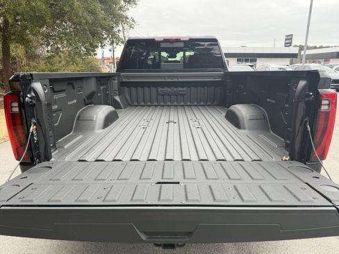 New 2026 GMC Sierra 3500 Denali w/ Denali Reserve Package image 6