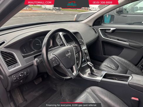 Used 2014 Volvo XC60 T6 image 11