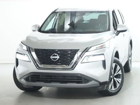 Certified 2023 Nissan Rogue SV AWD/4WD image 3