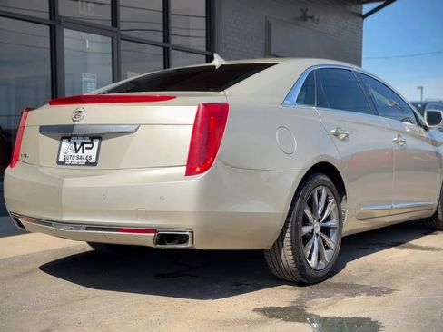 Used 2013 Cadillac XTS Luxury w/ Driver Awareness Package AWD/4WD image 2