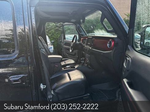 Used 2018 Jeep Wrangler Unlimited Rubicon AWD/4WD image 27