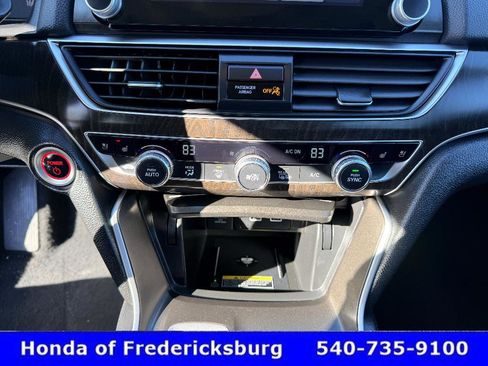 Certified 2022 Honda Accord Touring image 31