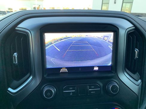 Used 2022 Chevrolet Silverado 1500 LT w/ Bed Protection Package image 23