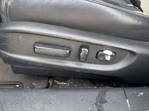 Used 2016 Honda Accord Touring image 17