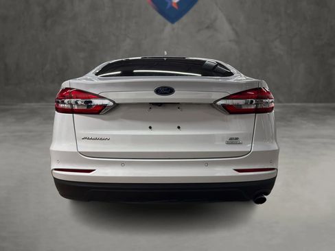 Used 2020 Ford Fusion SE FWD image 36