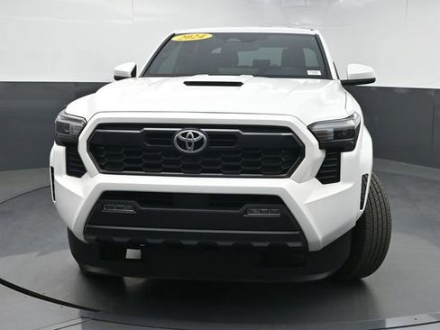 Used 2024 Toyota Tacoma TRD Sport RWD image 6