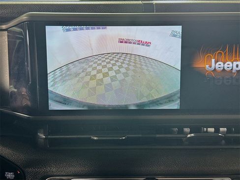 Used 2024 Jeep Wrangler Sport S image 13