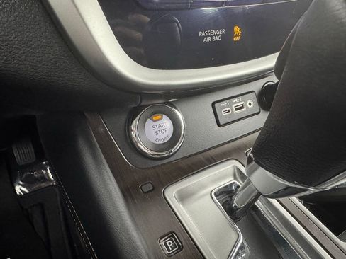 Used 2024 Nissan Murano Platinum w/ Cargo Package image 20