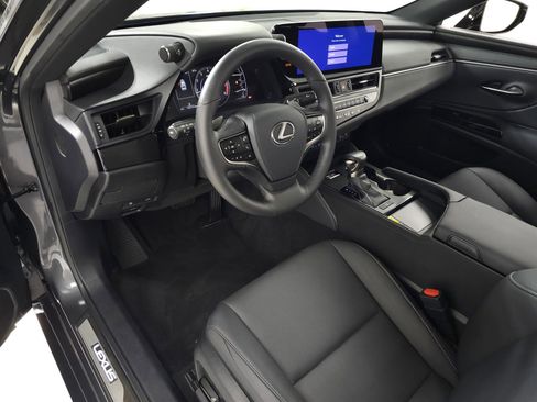 Certified 2025 Lexus ES 350 w/ Accessory Package (Z2) FWD image 15