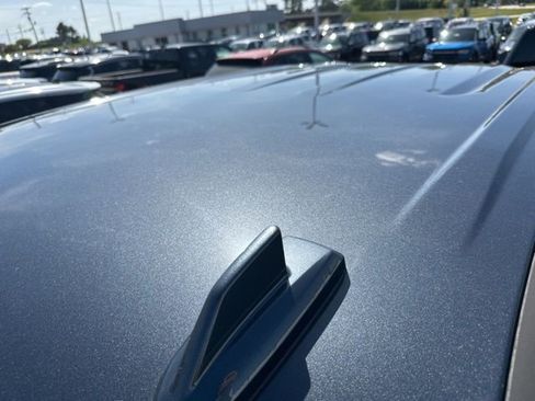 Used 2021 GMC Sierra 1500 SLT w/ SLT Premium Package image 13