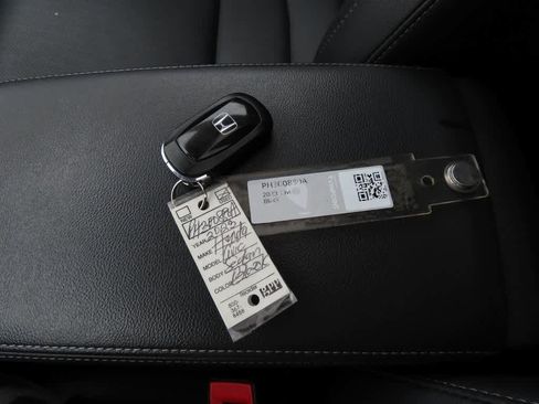 Certified 2023 Honda Civic Touring image 29