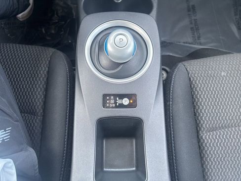 Used 2015 Nissan Leaf S w/ Charge Package image 30