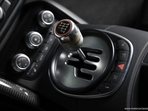 Used 2010 Audi R8 V10 image 28