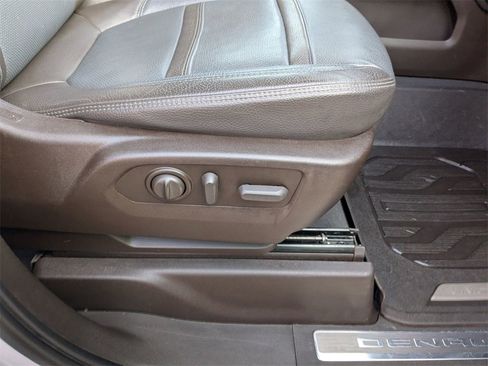 Used 2022 GMC Sierra 2500 Denali image 33
