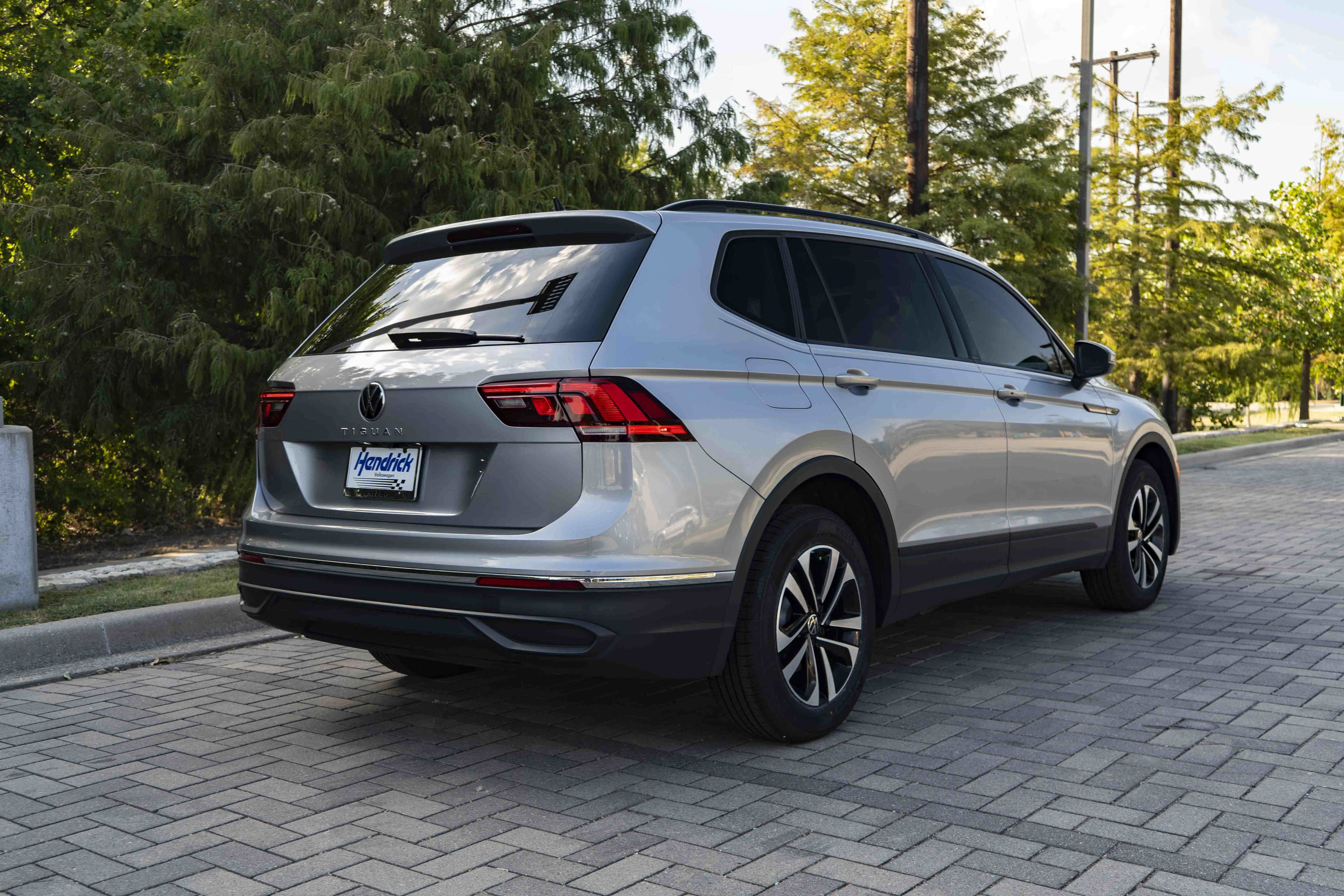 Used 2024 Volkswagen Tiguan S FWD image 8