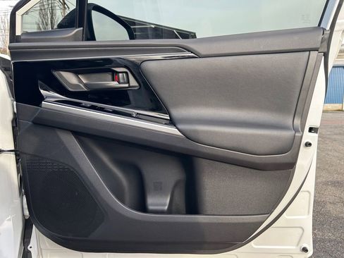 Used 2024 Toyota bZ4X XLE w/ Weather Package image 25