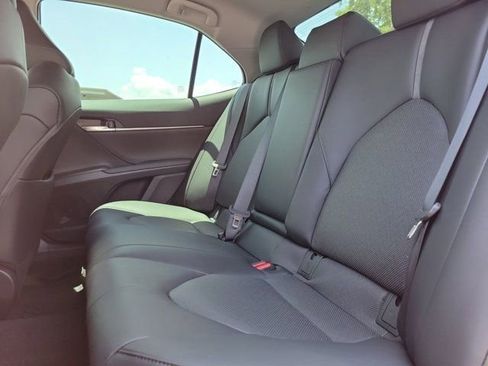 Used 2024 Toyota Camry XLE FWD image 20