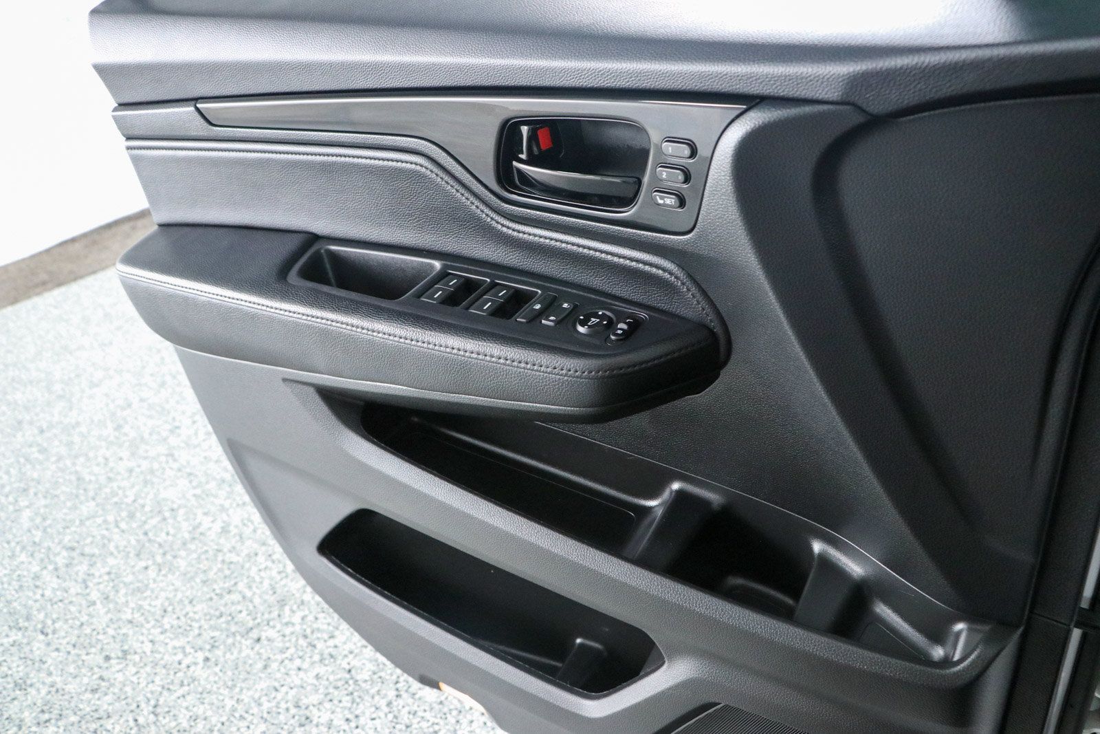 Used 2021 Honda Odyssey Touring image 23