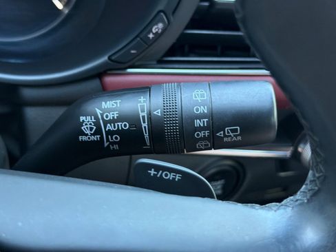 Used 2020 MAZDA MAZDA3 Hatchback w/ Premium Package image 35