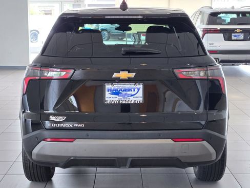 Certified 2025 Chevrolet Equinox LT AWD/4WD image 11