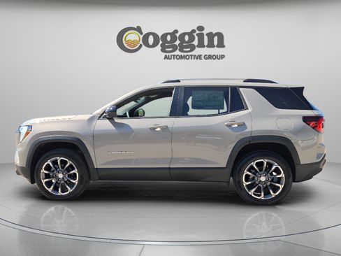New 2026 GMC Terrain Elevation w/ Elevation Premium Package AWD/4WD image 2