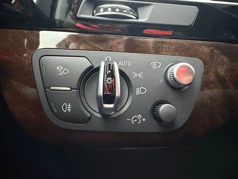 Used 2018 Audi Q7 3.0T Prestige image 37