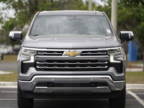 New 2026 Chevrolet Silverado 1500 LTZ w/ LTZ Premium Package AWD/4WD image 37