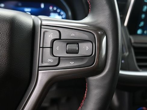 Used 2023 Chevrolet Suburban RST w/ Luxury Package image 13