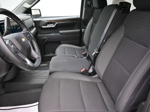 Used 2024 Chevrolet Silverado 1500 LT image 22