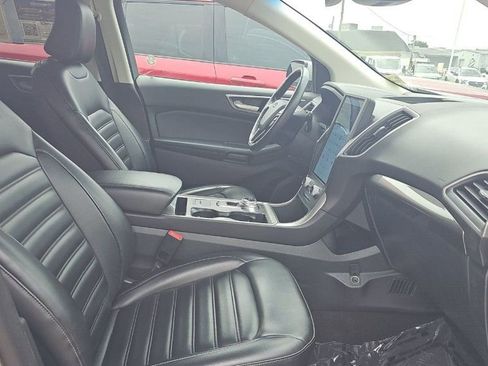 Used 2024 Ford Edge SEL AWD/4WD image 7