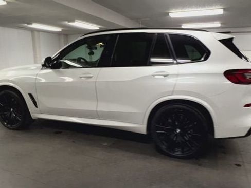 Used 2023 BMW X5 M50i w/ Executive Package image 6