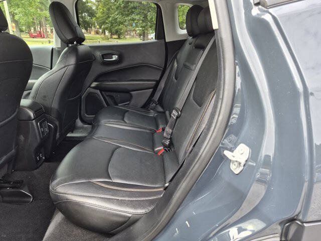 Used 2018 Jeep Compass Limited w/ Navigation Group AWD/4WD image 31
