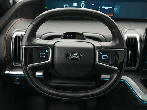 Certified 2025 Ford Expedition Tremor AWD/4WD image 21
