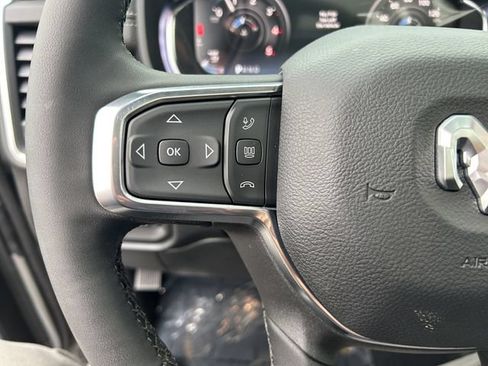New 2026 RAM 2500 Laramie AWD/4WD image 28